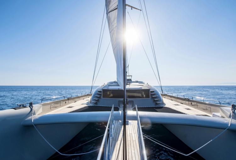 MAGIC YACHTS 100\'